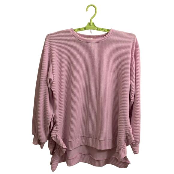 Fantastic Fawn Sz M Bubble Gum Pink Hi Low Sweater Ruffles Oversized Bouncy Knit - Picture 1 of 10